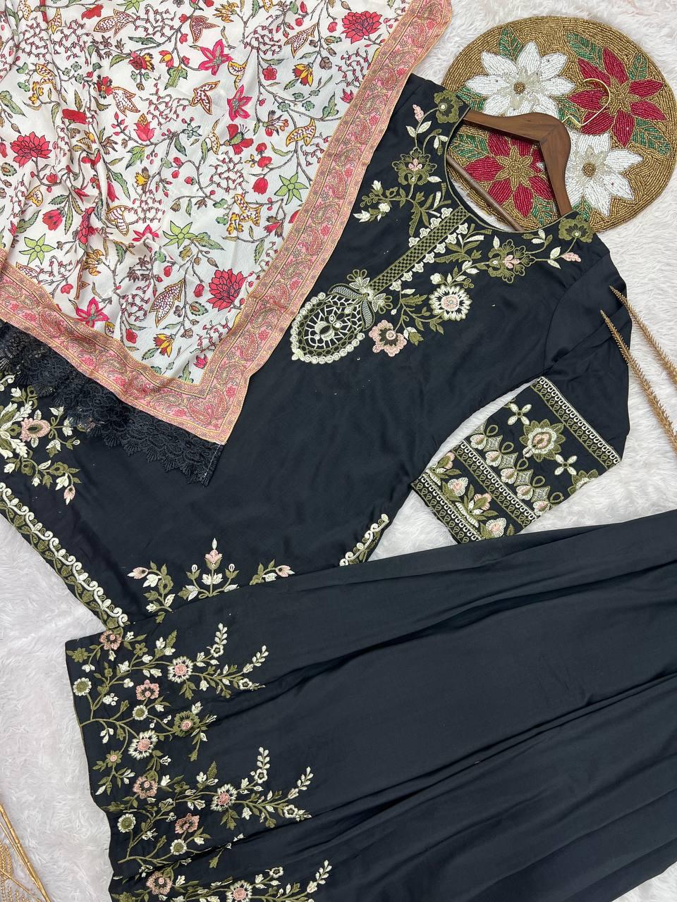Royal Embroidered Kurta Set for Women