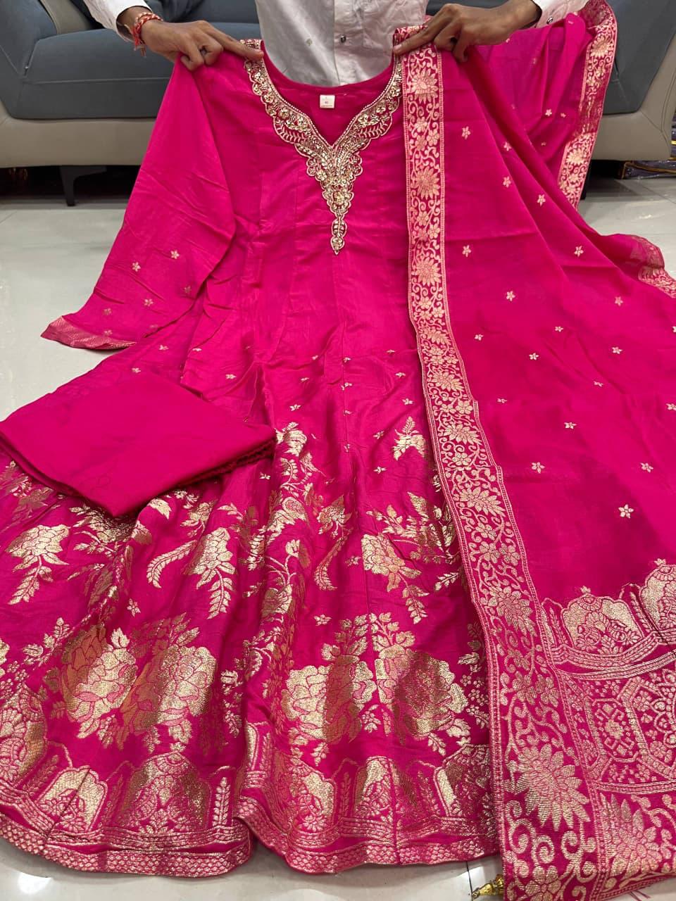 Elegant Ethnic Festive Suit Set for Women