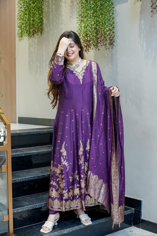 Classic Festive Wear Kurta Set for Women